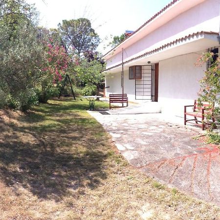 Secluded 1.8 Acre Garden Villa, For Exclusive Use With Stunning Views. Kalandra Esterno foto